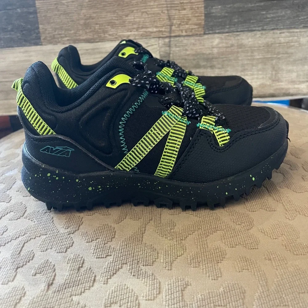 Avia Upstate Low Boys Trail Sneakers Black Neon Green AA50140BB Size 12